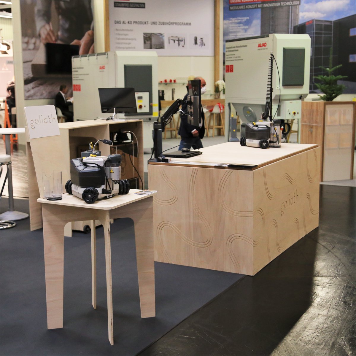 GoliathCNC's tweet photo. And here we are at the end of this outstanding project: the booth for the show is ready and the result is amazing 💫
Now the show can begin, off to the event!

#GoliathCNC #tech #technology #innovation #robot #woodworking #tradeshow https://t.co/wwrVxubh0g