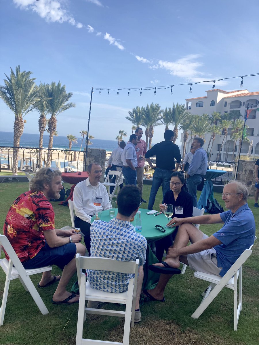 IEEEPhotonics's tweet photo. Such an inspiring evening! The #IEEESUM Mentor Match connected over 55 mentees with mentors. Program is designed to help students &amp; early career expand their professional networks, gain personalized #career insights, &amp; receive guidance from senior professionals in #photonics. https://t.co/hxIumi2wMR