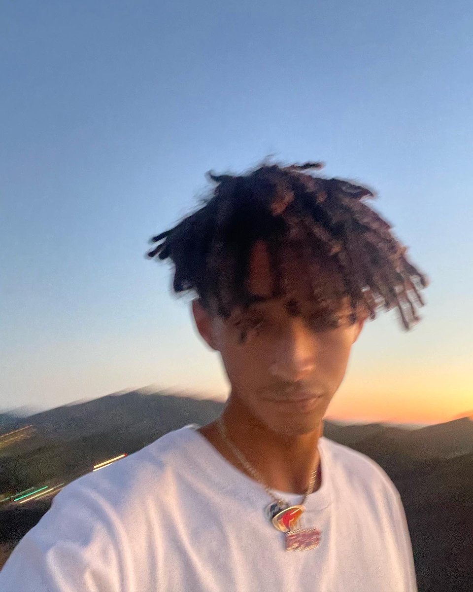 jaden's tweet photo. https://t.co/jSbAy8Mdj4