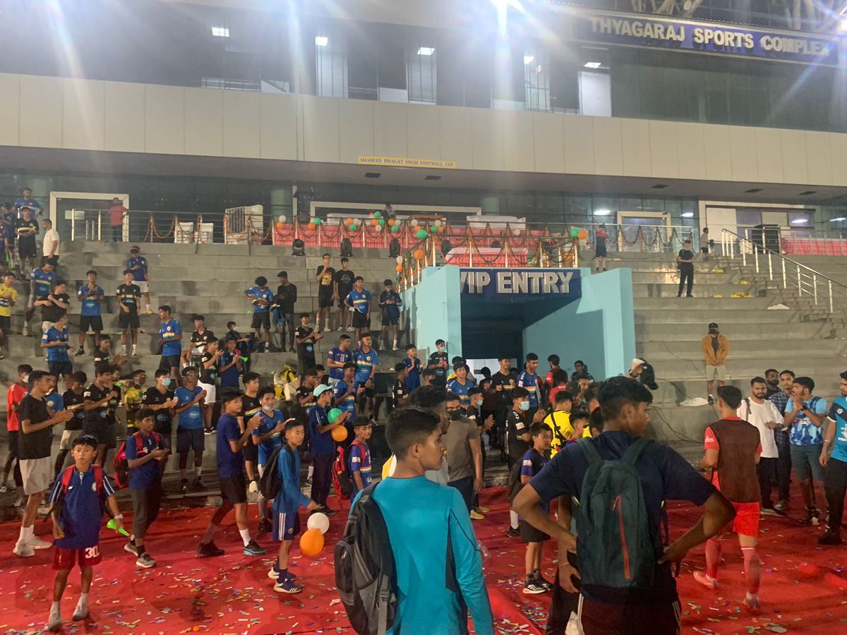 pritishsharma29's tweet photo. Shaheed Bhagat Singh Football Cup! 💫
Take a look at these pictures for the energy of this football game at Thyagaraj stadium 🏟️ 📍
Cc @iRajMakhija @SmartNutrition1
#SBSFC https://t.co/CPUH2bX3wE