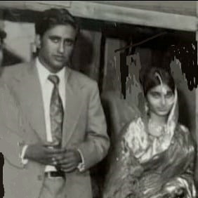 BansuriSwaraj's tweet photo. This day in the year 1975 marks the beginning of your glorious journey together. Happy wedding anniversary Maa @SushmaSwaraj and Papa @governorswaraj. You both are the epitome of love for me.

Pic: Wedding day photo of Ma and Papa https://t.co/O89VGoUomQ