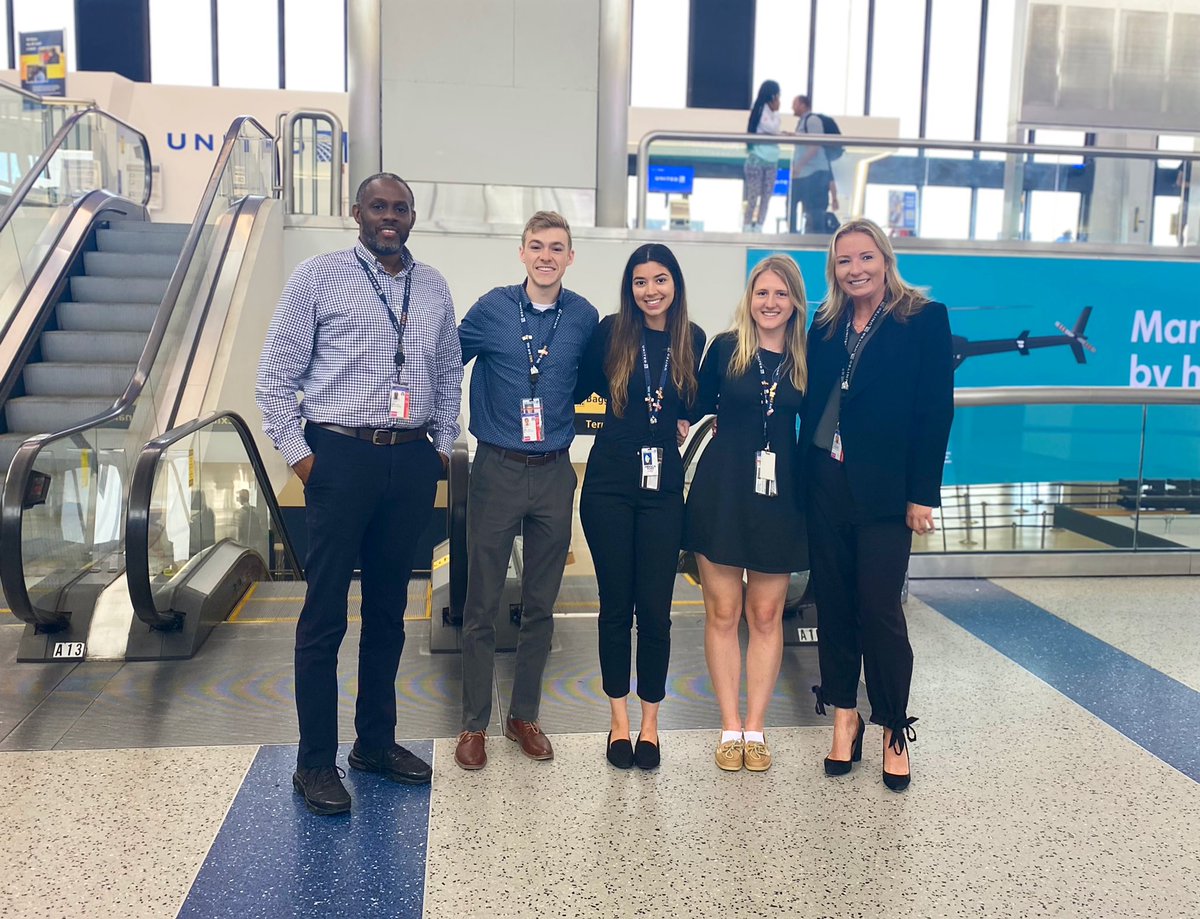 It was so great to meet our Newark Summer interns today. Smart, sharp and ambitious young individuals that are eager to make a difference. Good luck in school and I know we will see each other soon. #beingunited @weareunited