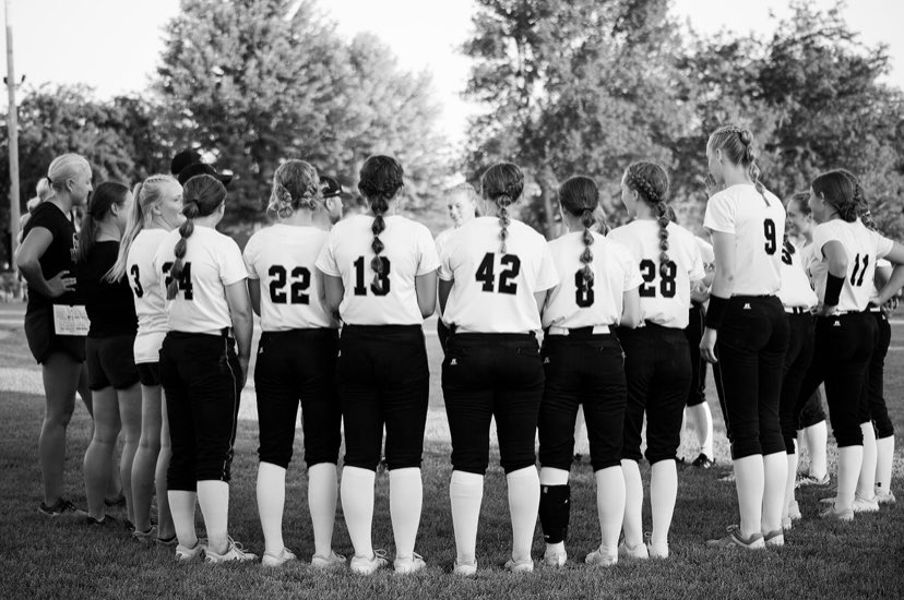 It’s GAMEDAY
Make the trip to Saydel to cheer on the warriors!! Help them PUNCH their TICKET to STATE!! 
🥎😎

📍Saydel 
🕠7:00 PM
