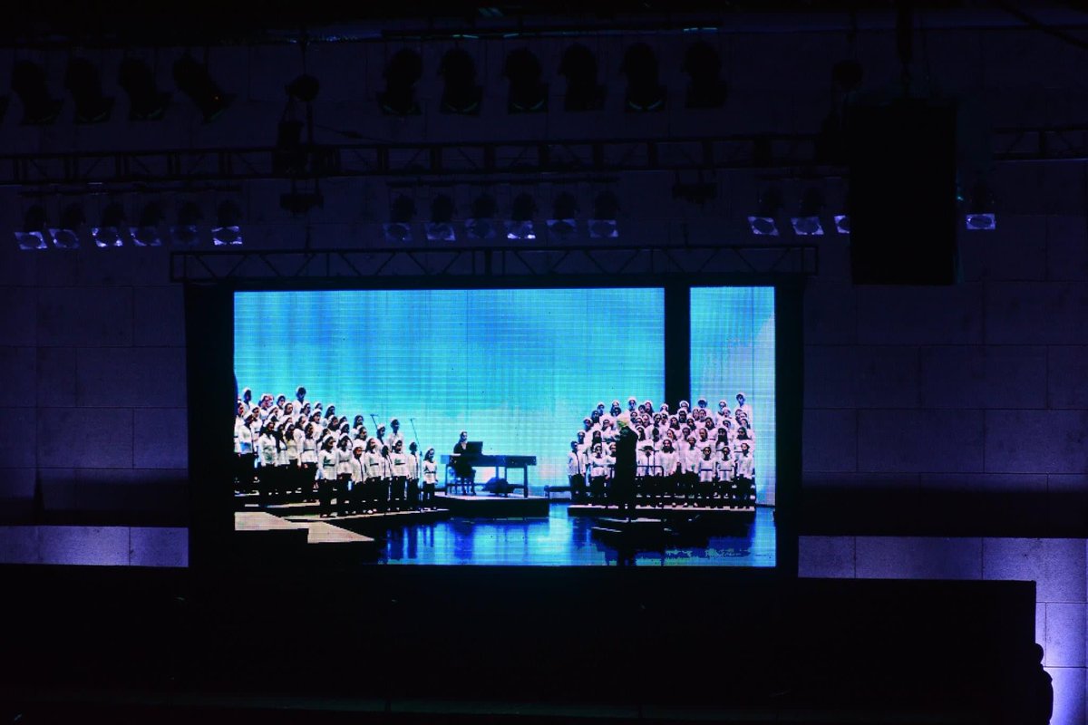 Sodre_Uruguay's tweet photo. El Coro Nacional de Niños y Coro Nacional Juvenil del Sodre participaron del 28th International Choir Festival y recibieron el premio por el sonido refinado del coro. La Mtra. Milena Injac felicitó a los cuerpos artísticos y los invitó al próximo festival en 2024. Felicitaciones. https://t.co/kqJYVVPLCF