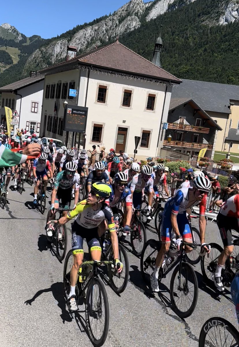 AndrewMclean's tweet photo. What an awesome day on the roads of the @LeTour supporting @LouisMeintjes Thanks for the wave and bottle today. You are looking relaxed and strong. #atruechamp https://t.co/v813ApqvXJ