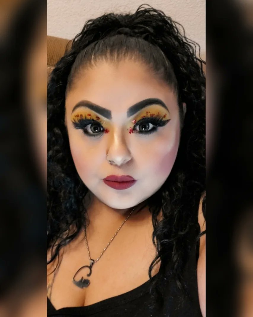 steph_glam691's tweet photo. ❤️💛🖤NAIDOC ig collab. 
I used.. Highlighter Lotus Blossom For lips was a combo of Vermillion &amp; Brickell  
eyeliner I used matte liquid lipsticks in Bronx and Brickell. All frm.. @OFRACosmetics #ofra #oframakeup #makeup #makeupisart https://t.co/wOjTMo7jQv