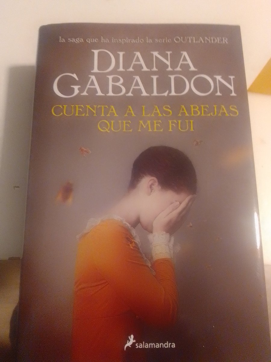 consuelo_roca's tweet photo. I haven't been here for a long time. Today I received something that I was really looking forward to.I finally have it in my hands. Tell the bees that I'm gone
I am so excited that I have no words
Thank you for this new book
@Writer_DG @SalamandraEd https://t.co/Qh6TYYCdFJ