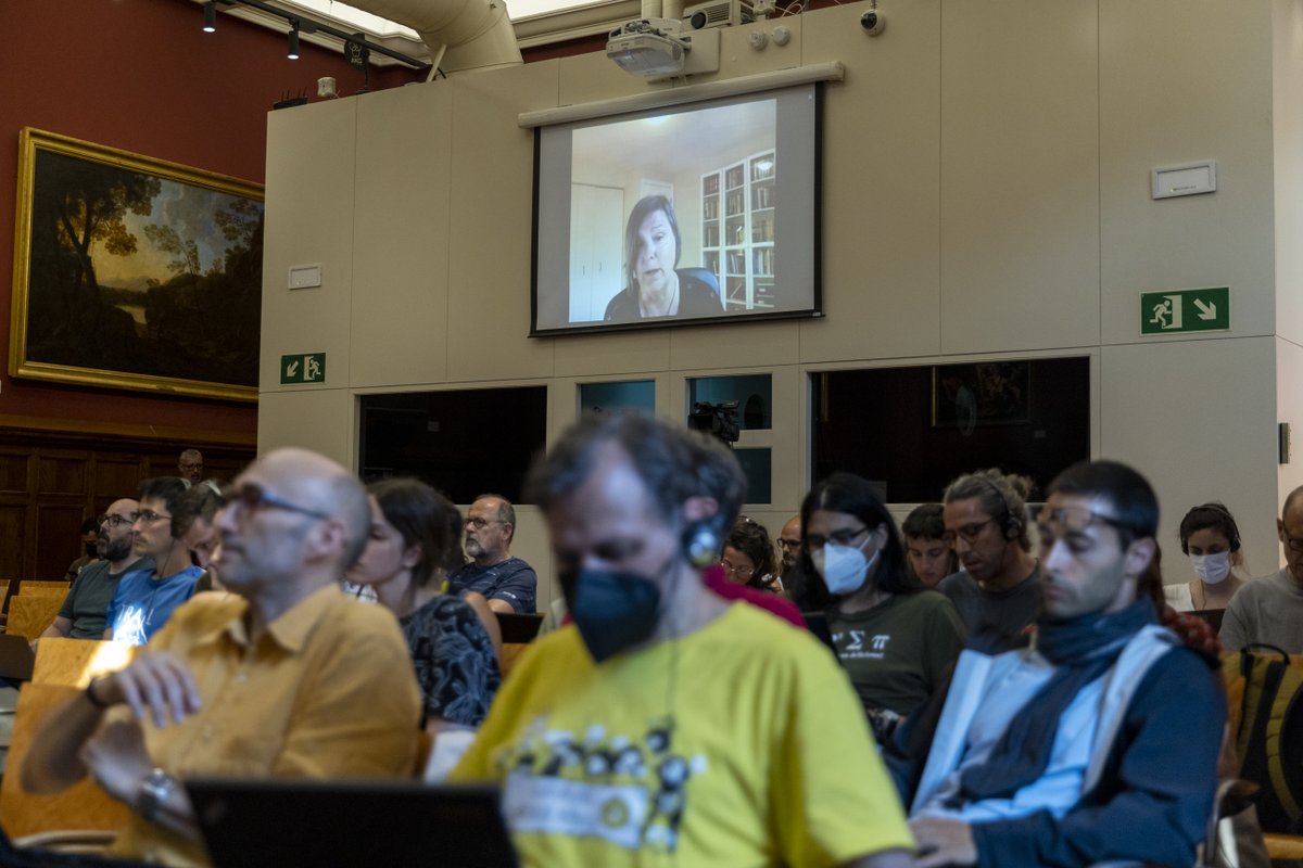 X_net_'s tweet photo. - Datificación en la educación: perspectivas y casos de estudio - 

En la última parte del programa de hoy en #OpenEdTechBCN, @ValSteeves nos habla de 

'Experiencias de jóvenes con las tecnologías de educación a distancia.' https://t.co/WaENis5MGb