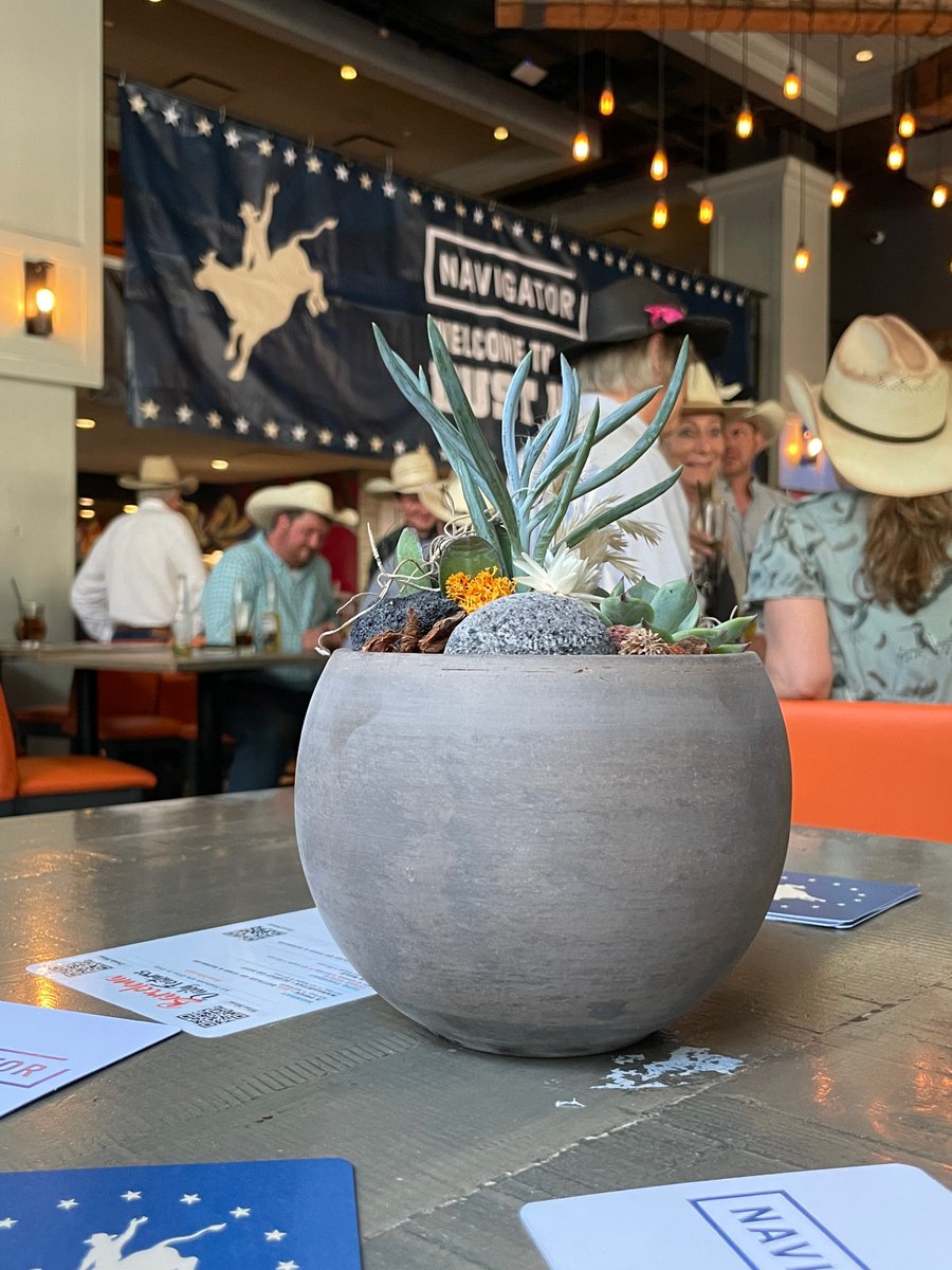 navltd's tweet photo. Thank you to everyone who came out to #NavDustUp last night! Enjoy the #calgarystampede2022 We can’t wait to see you next year. Special s/o to @BarcelonaTavern for hosting us and Blazing Saddles for adding in the Stampede touch. https://t.co/L3YRXAfB7j