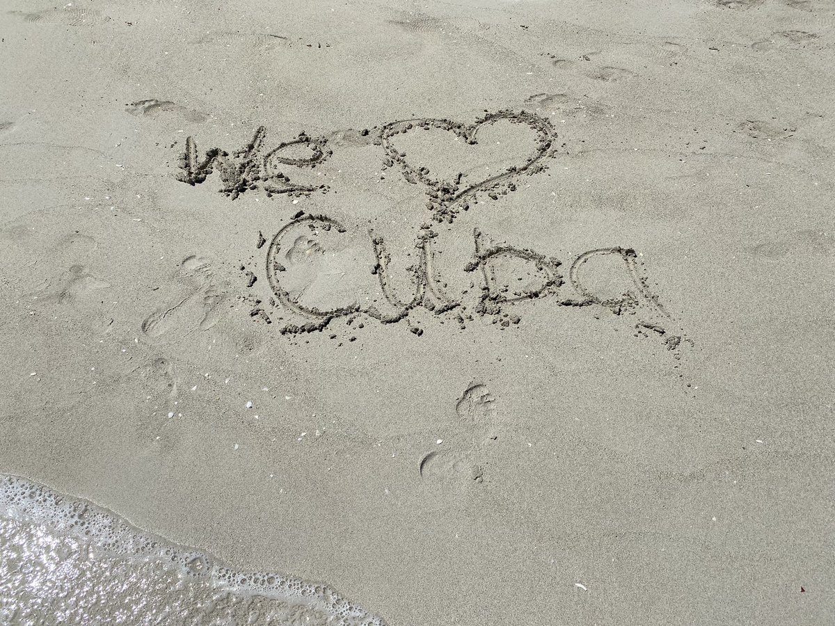 KristiSoo's tweet photo. Paradise!  Cuba 2022 🌴🍹☀️ https://t.co/t3p17WNrLs
