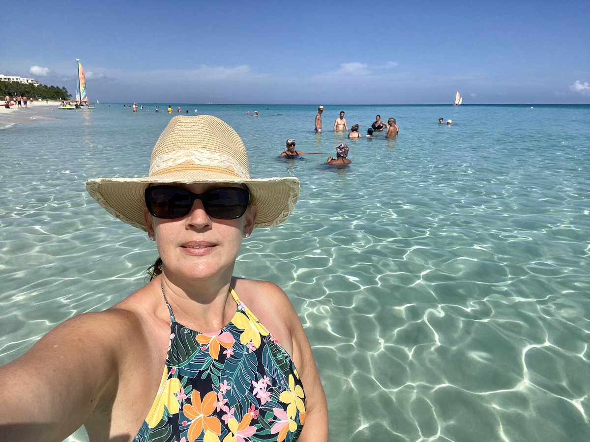 KristiSoo's tweet photo. Paradise!  Cuba 2022 🌴🍹☀️ https://t.co/t3p17WNrLs