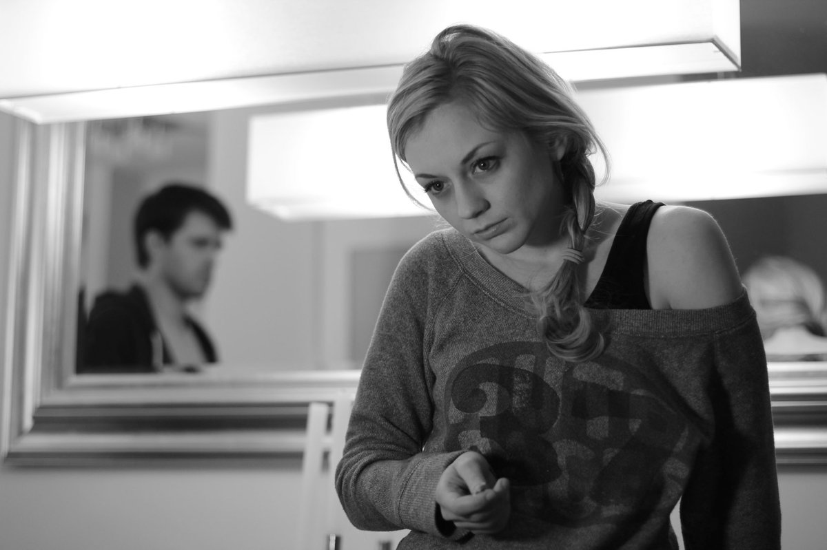 EmKSources's tweet photo. Peter E Price’s “Pieces” / “Expired Lover” HQ Stills

✨ Starring: Emily Kinney &amp; Nick Coleman https://t.co/VOYkknoo8o