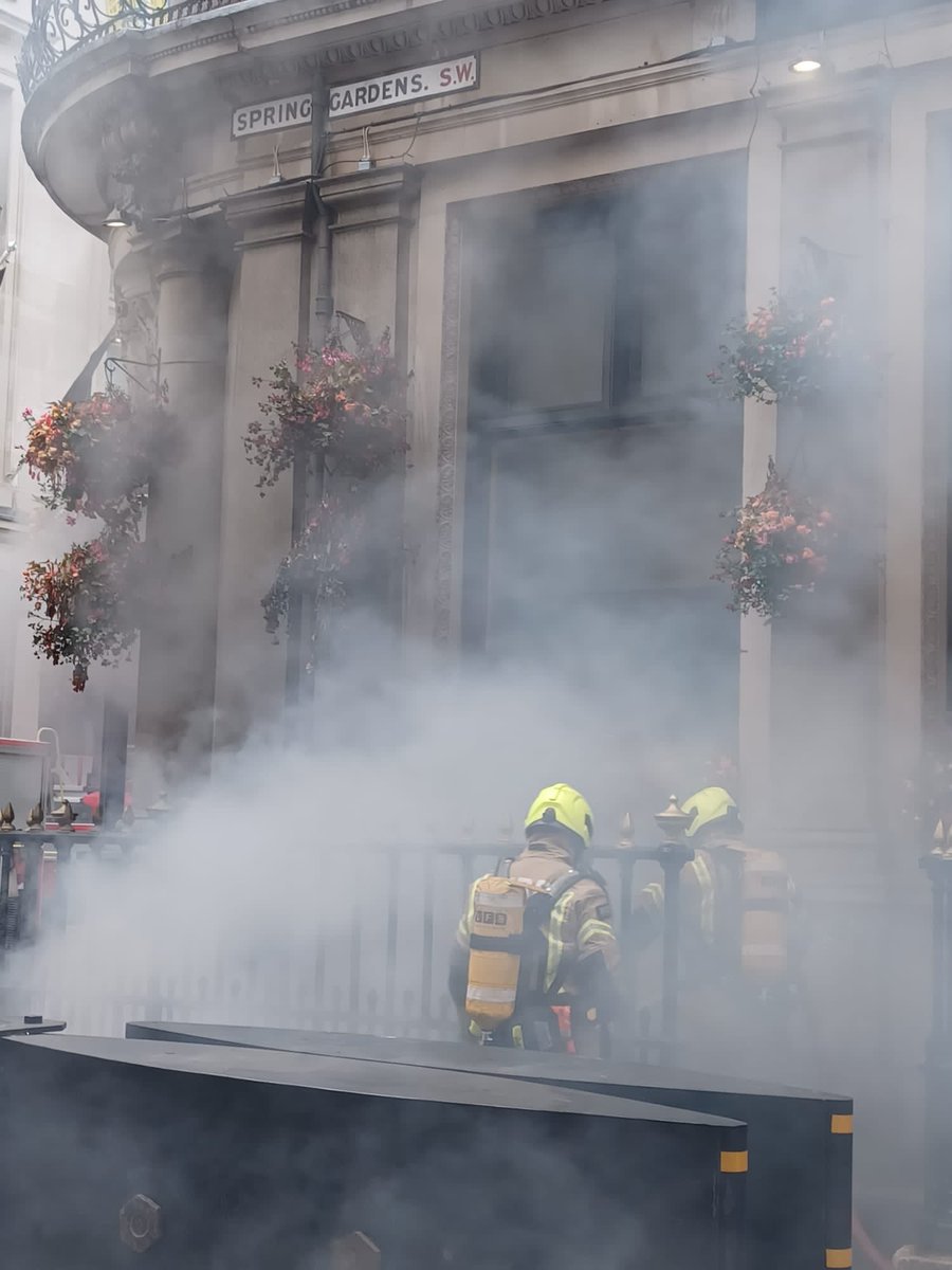 London Fire Brigade tweet media