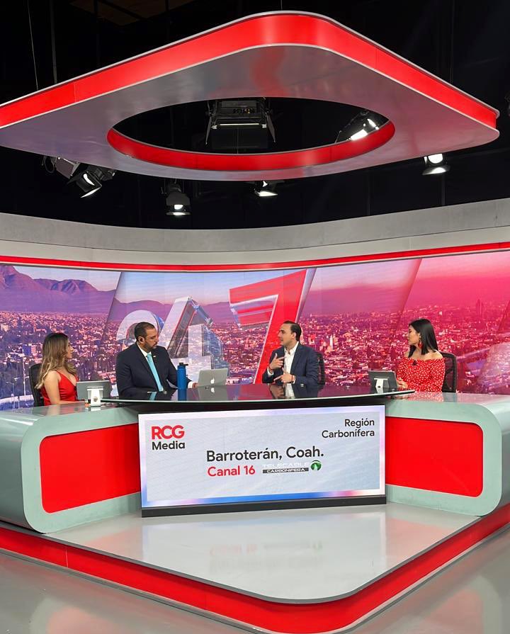 Arrancando entrevista en el programa  “24/7 En Contacto” con <a href="/betomorales_/">Beto Morales</a> , <a href="/evachong1/">Eva María</a> y <a href="/mariangisalinas/">angelica salinas</a> de <a href="/rcg_media/">RCG MEDIA</a>. #Coahuila facebook.com/media.rcg/vide…