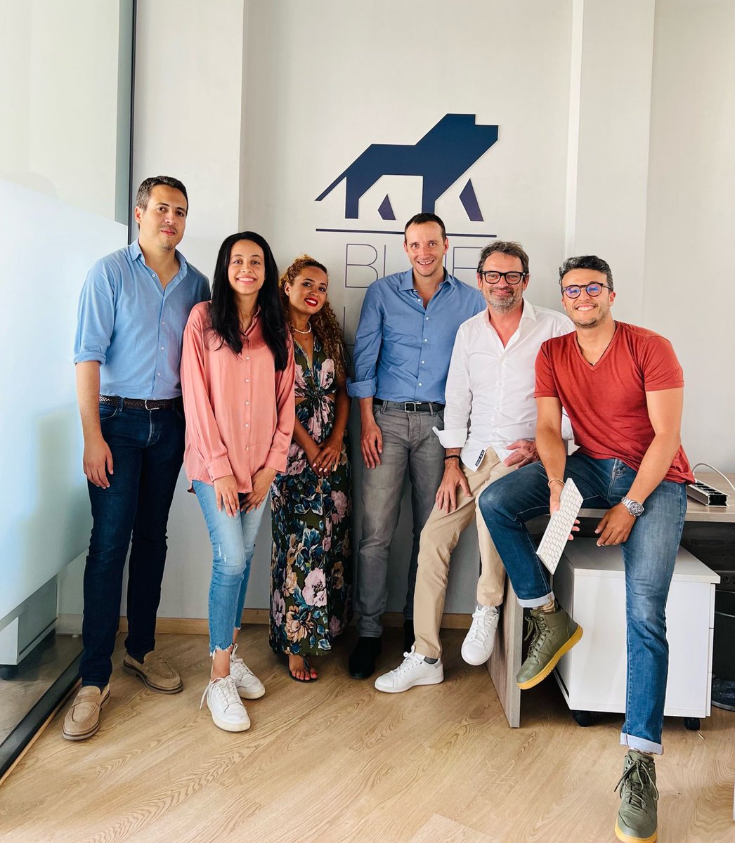 BlueLionsAgency's tweet photo. Rencontre entre les teams BL Maroc et Facto Réunion pour parler plateforme de marque à Casablanca la semaine dernière 🙌🏽 #FactoRéunion #BlueLionsCasablanca #AgencyLife https://t.co/4wh5OB1335