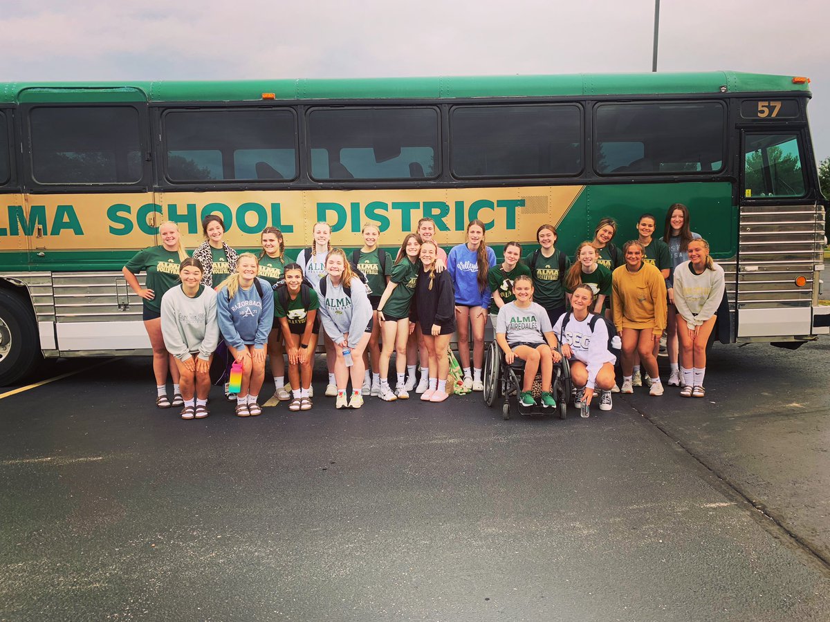 Alma_volleyball's tweet photo. We are ready for Day ONE!!!! It’s a beautiful morning in Branson, MO! 🏐 #only1airedale https://t.co/LgzDthTti6