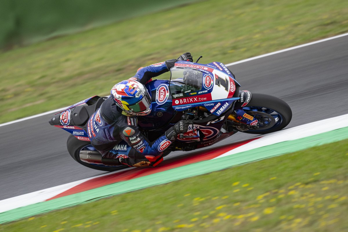 🇬🇧 @PataYamahaBRIXX WorldSBK Return to Racing at the Team’s Home Round

Full story 👉🏻 yamaha-racing.com/worldsbk/news/…

#YamahaRacing | #GBRWorldSBK | #WeR1