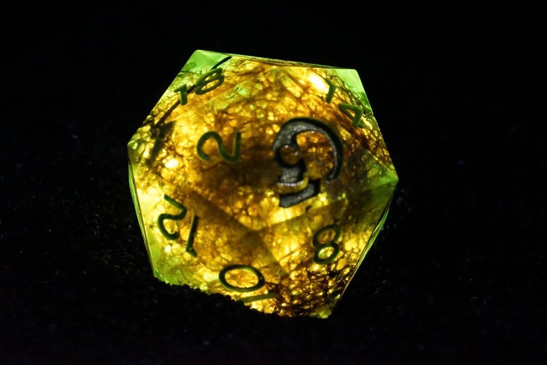 Demisediceco's tweet photo. #giveawayalert go to our Instagram page to see rules for entry. Giving away a Chonk D20! #dungeonsanddragons #dnd #dnd5e #pathfinder2e #ttrpg #ttrpgcommunity https://t.co/jIeo2t0Wsg
