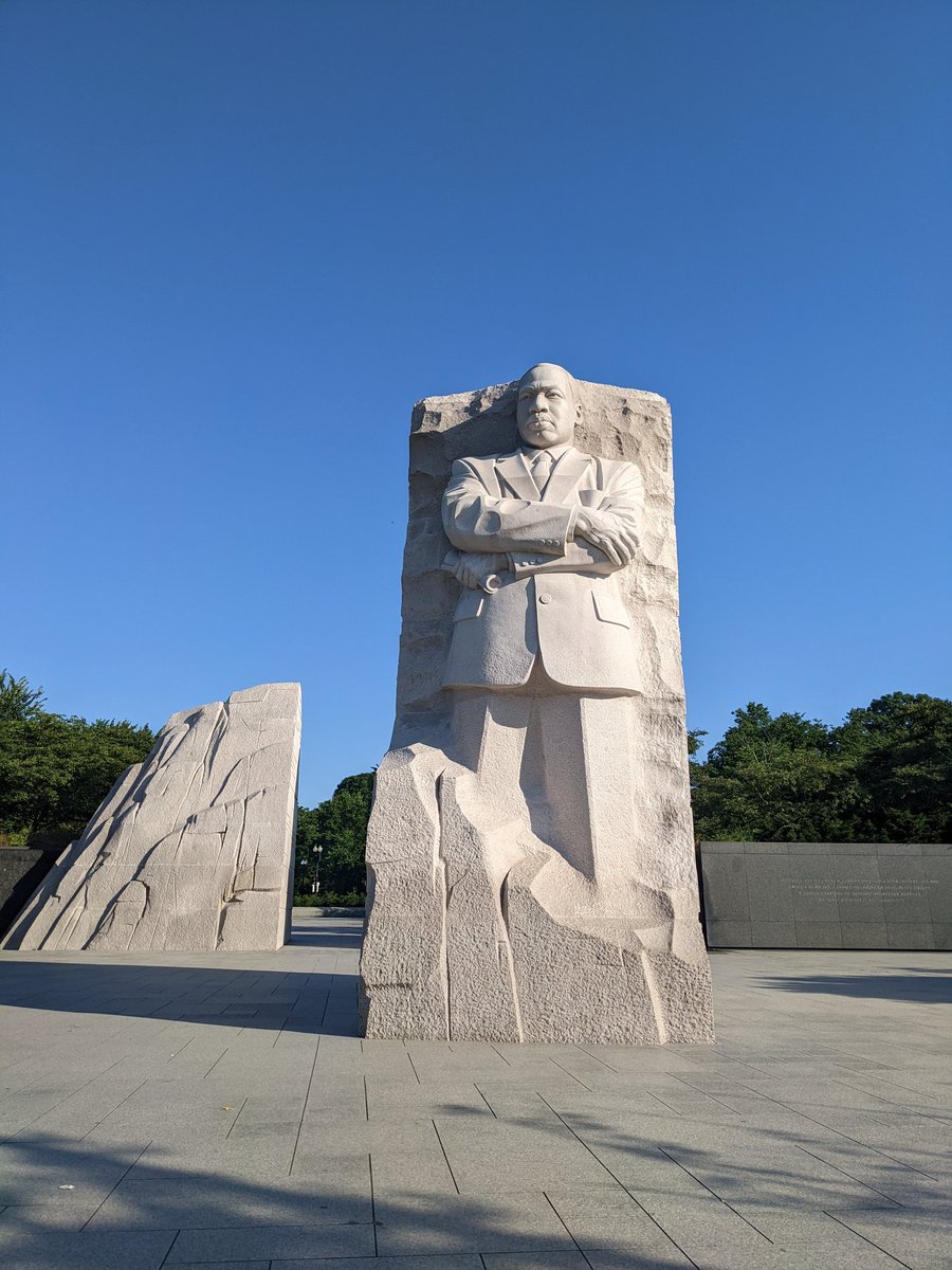 sarahm6's tweet photo. Turns out 7am is an ideal time to visit the monuments in DC - pretty much had the place to myself. Great to stretch my legs and get energized for the final day of the APHA Affiliate Presidents-Elect Meeting. https://t.co/uj7IvSMDnh