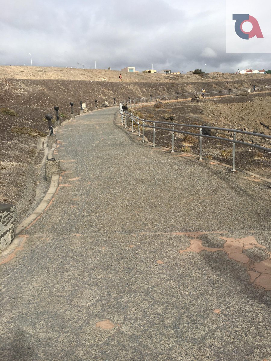 La voz del ciudadano de #Telde: Tramo del paseo marítimo sin pavimento cerámico
teldeactualidad.com/quejas/838/125…