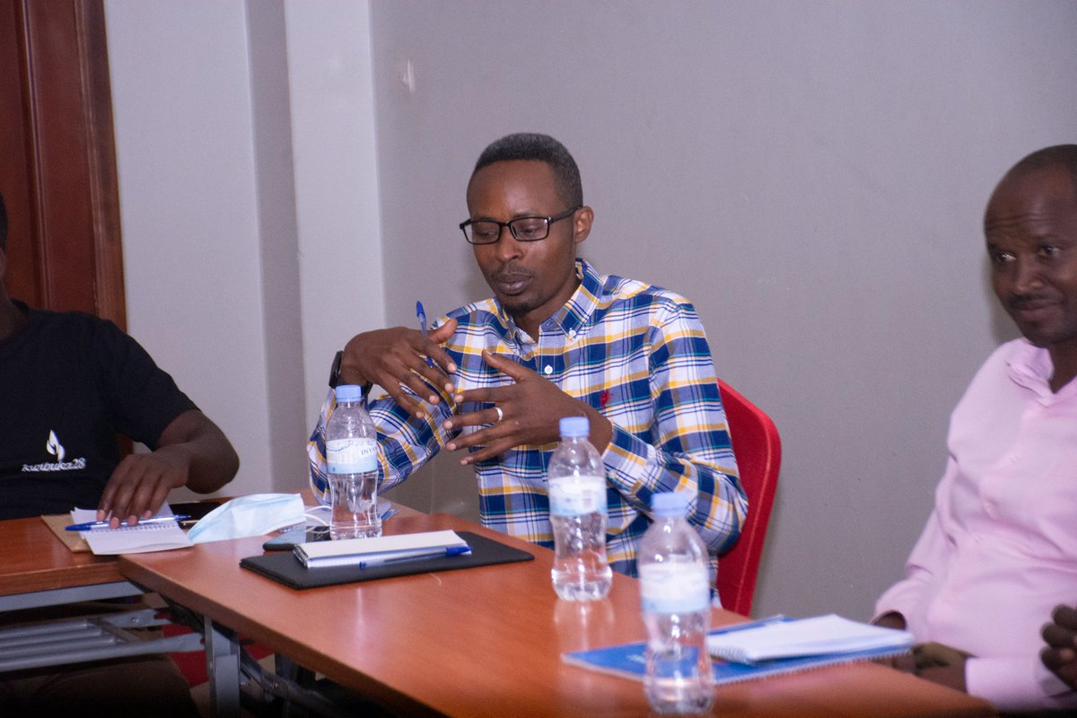rwandawewant's tweet photo. This Morning at @PNyamata in @BugeseraDistr,RWW &amp; @InterpeaceTweet conducted a supervision session of 12 community facilitators who are currently conducting Multiple Family Healing spaces in different sectors of Bugesera.
The session was led By Prof. Rutembesa Eugene. 1/2 https://t.co/oXaWwdesSF