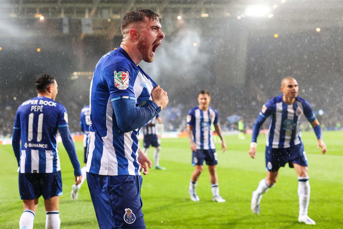 Porto Pics That Go Hard (@hardportopics) on Twitter photo 