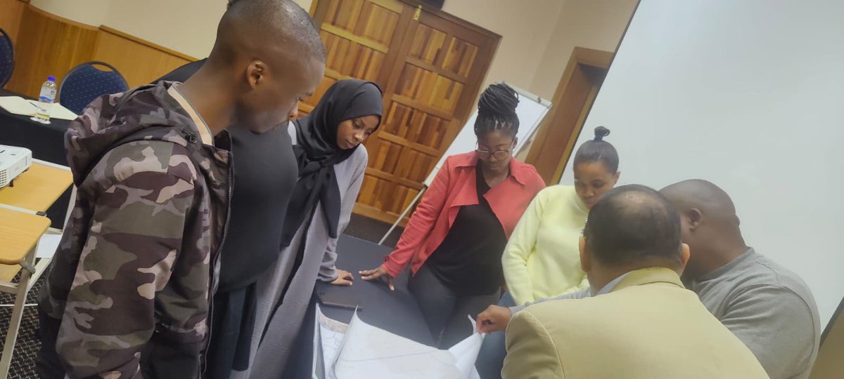 Understanding the land cadastral maps of Durban, thanks to <a href="/eThekwiniM/">eThekwini Municipality</a> development planning, environment &amp; management unit for technical support <a href="/wiomsa/">WIOMSA</a> <a href="/Cities_n_Coasts/">EVENUS AFRICA</a> <a href="/comred_/">COMRED</a>