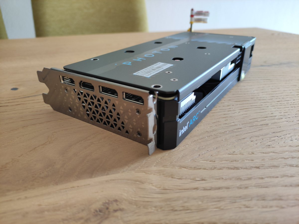 Loeschzwerg_3DC's tweet photo. Teaser No.2 #A380 #GUNNIR #DG2 #Intel https://t.co/xnnR6L5Iad