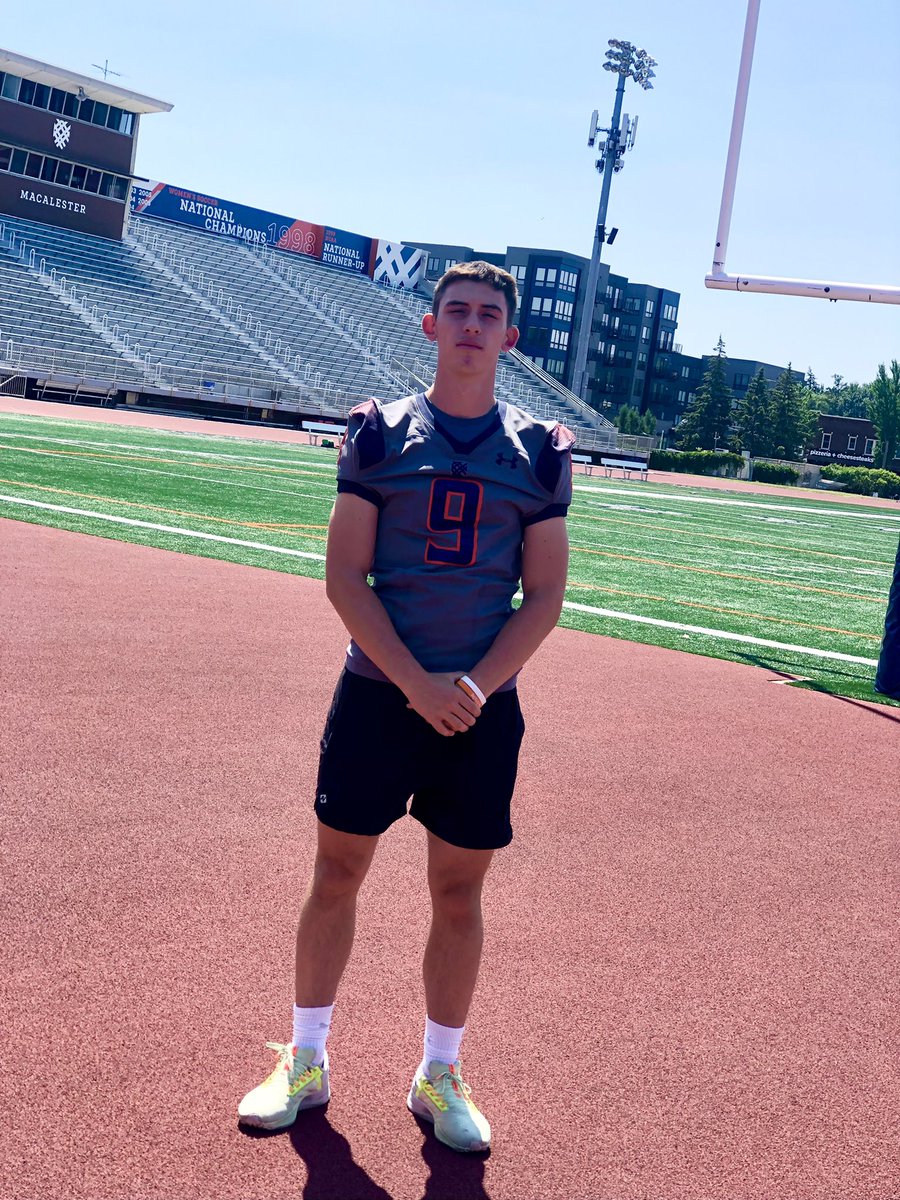 Sennet Siodlarz (@sennetsiodlarz) on Twitter photo Had a great time at the <a href="/MacalesterFB/">Macalester Football</a> elite prospect day! Thank you to all the coaches for having me <a href="/Phil_Nicolaides/">Phil Nicolaides</a> <a href="/CoachDHout/">David Hout</a> <a href="/TheCoachReedzo/">Matthew Reed</a> Had a great time at the <a href="/MacalesterFB/">Macalester Football</a> elite prospect day! Thank you to all the coaches for having me <a href="/Phil_Nicolaides/">Phil Nicolaides</a> <a href="/CoachDHout/">David Hout</a> <a href="/TheCoachReedzo/">Matthew Reed</a>