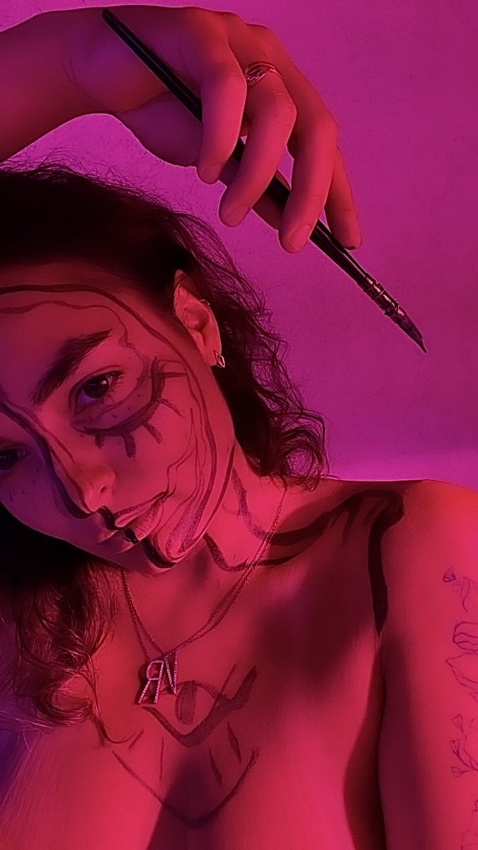 ORGASMIC ARTIST Veronica Rondine tweet media