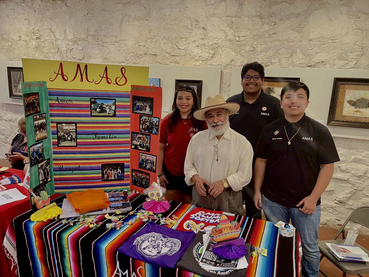 A big thank you to The Consulate of México in Del Rio for allow us to participate in the Big Family Fair! We loved getting to connect with our community and even see some familiar faces. #amasordie