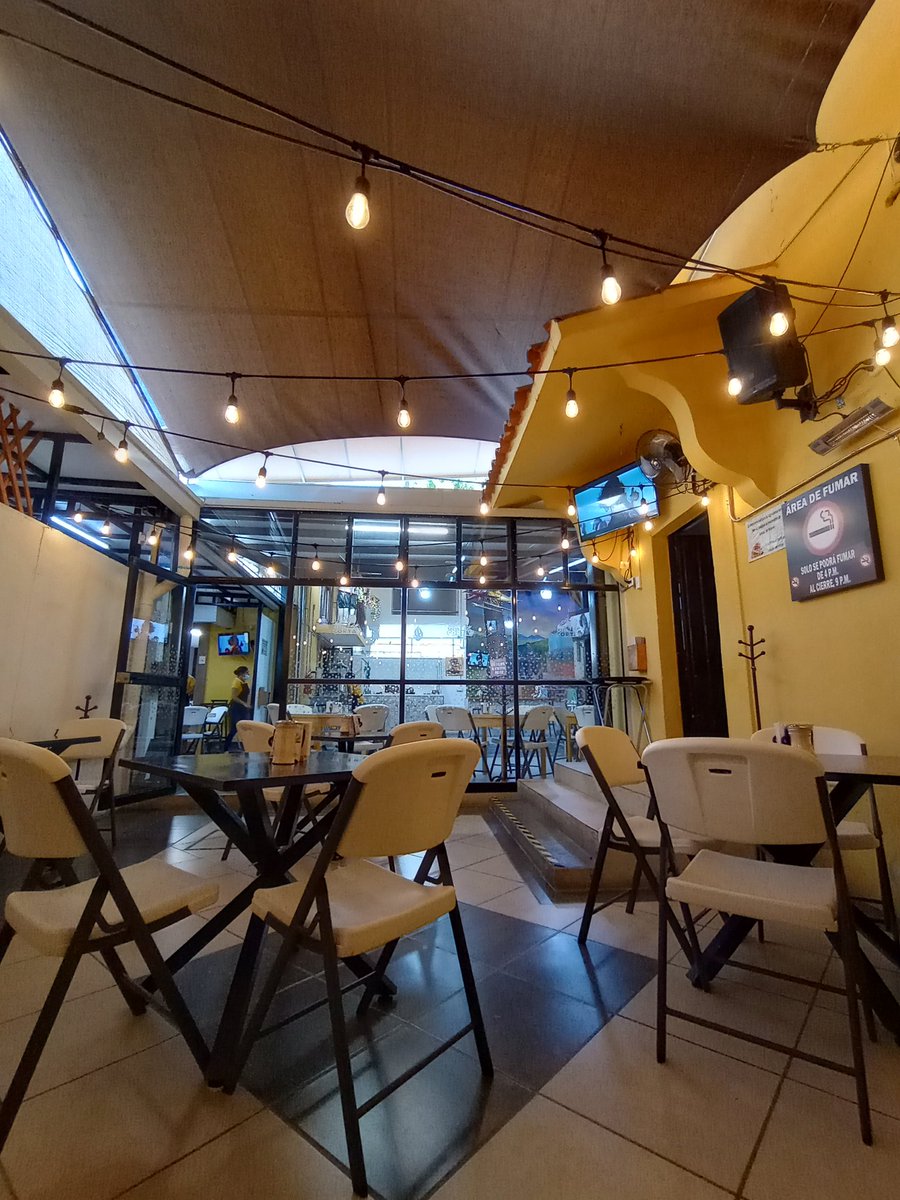 CacaDeTotol's tweet photo. Una zona del #CafeCortao que nunca me había tocado, y de la comida y el café ni hablar, de lo mejor. SLP https://t.co/EcHfBYQkH9