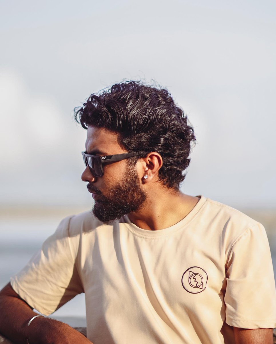 CowryInc's tweet photo. Wonder Less &amp; Wander More in this stylish COWRY T-Shirt! ✨ https://t.co/E9pi7N1nsz