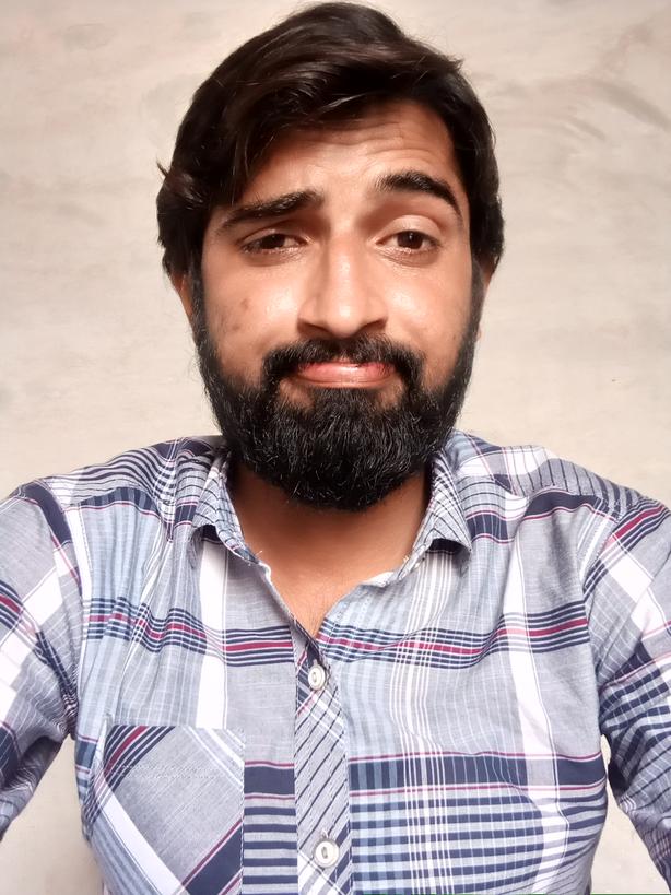 i_M_B_K's tweet photo. When I see Eid is going to its end......
#Eid_day_3 https://t.co/VUuEG1x1Dk