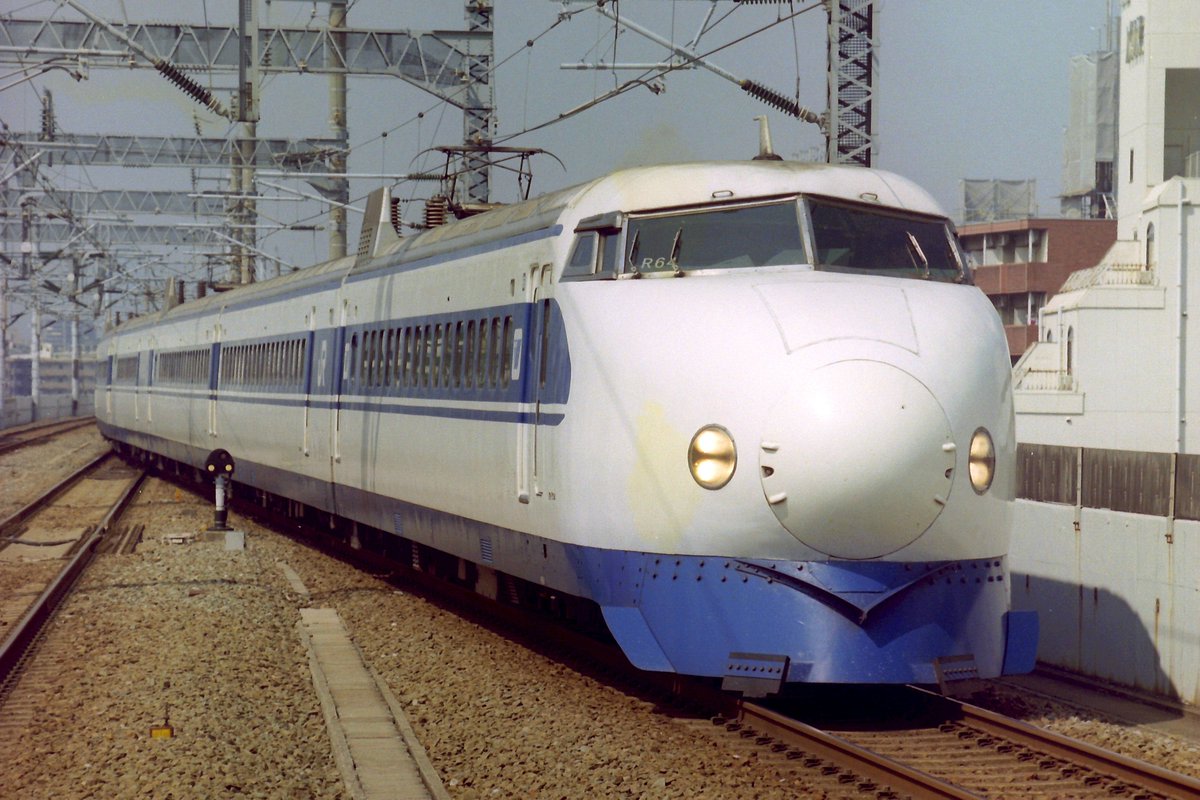 TN　大変お待たせしました！ 例文付き】「長らくお待たせして申し訳ございません」の意味や