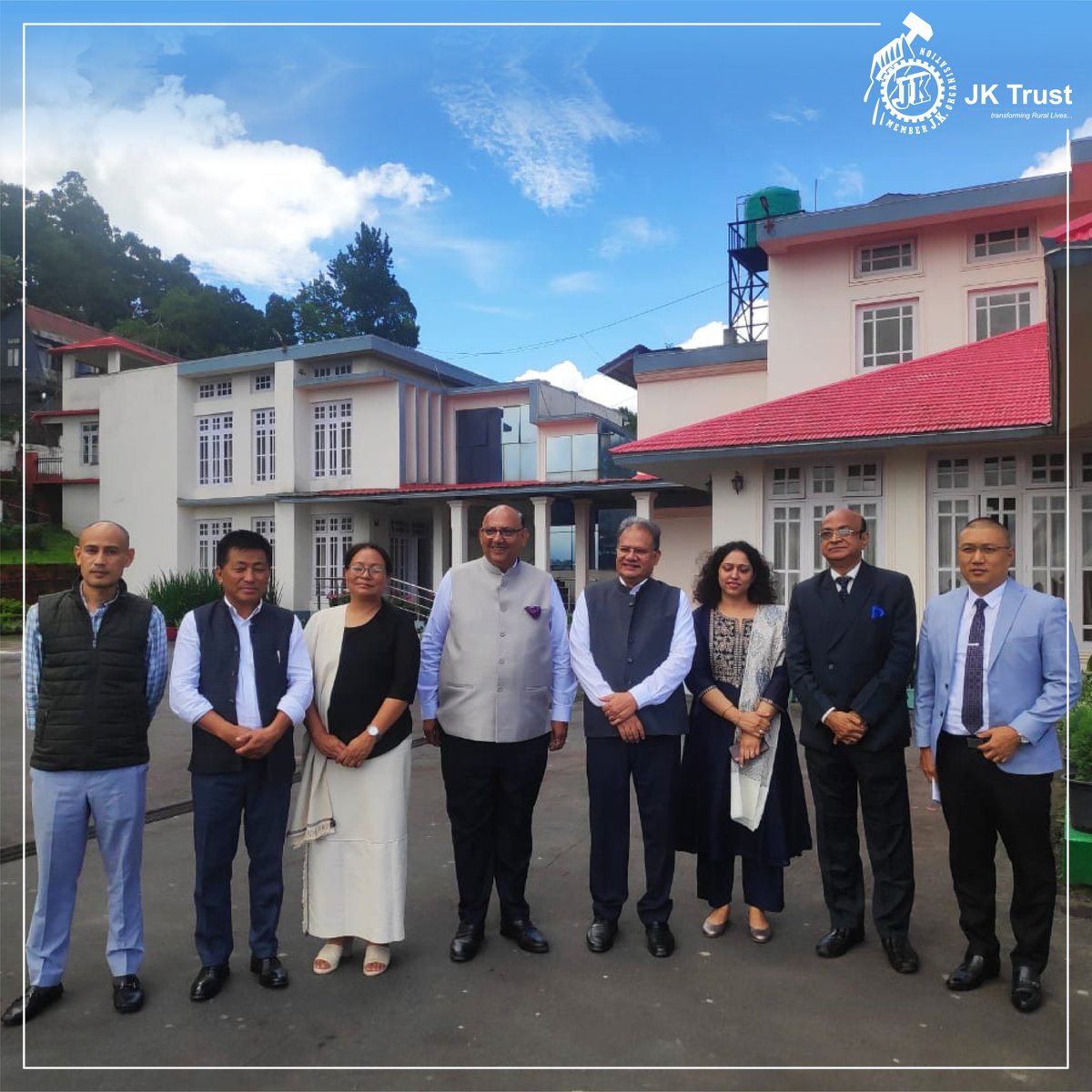 Interactive meeting with the <a href="/Neiphiu_Rio/">Neiphiu Rio</a> &amp; the leadership team to discuss holistic development in Nagaland. We are setting up the 1st Skill Development Centre at North East in partnership with the Government of Nagaland, #NABARD, and Silver Spark Apparel. #JKTrust #NGO #SDGs