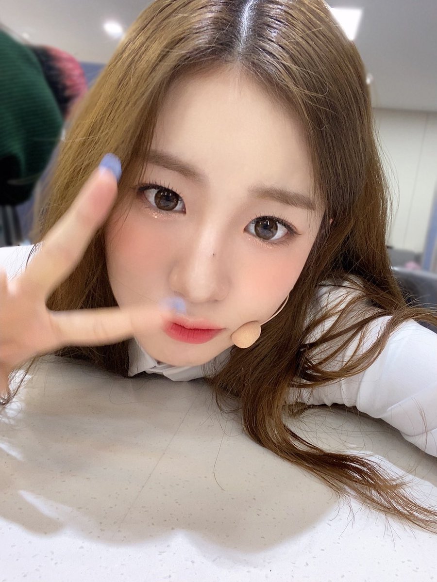 우니 tweet media