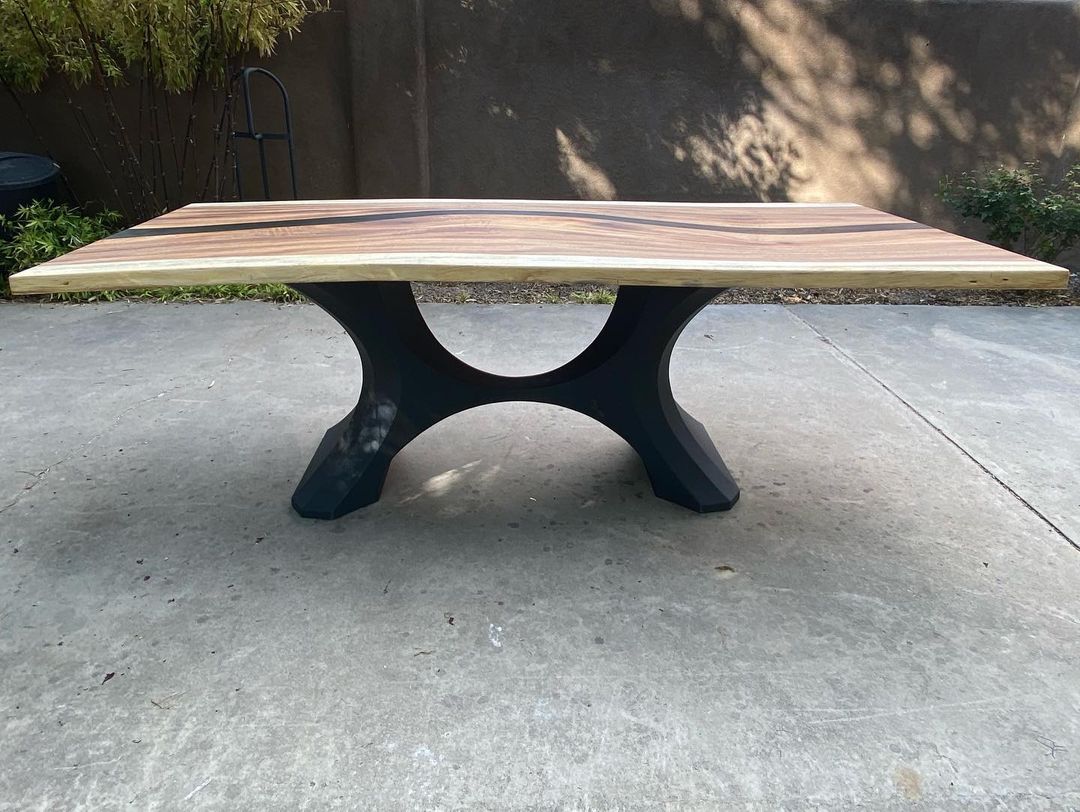 Flowyline_'s tweet image. Absolutely love the elegant and luxurious look of this Hoshi base on my customer's tabletop. What a perfect piece of furniture to add style to any space!

flowyline.com/products/310-h…

#flowylinedesign #tablebase #metaltablebase #craftsmanship #metalart  #homedecor #finefurniture