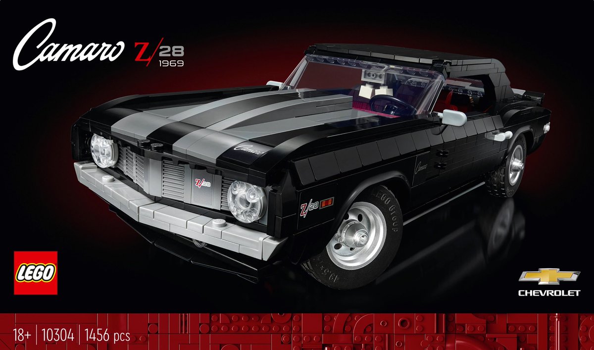 Bricksandmore1's tweet photo. Are @LEGO_Group trying to bankrupt me in August?!! Check this out… love it!!! #lego https://t.co/Et9p3N9wru