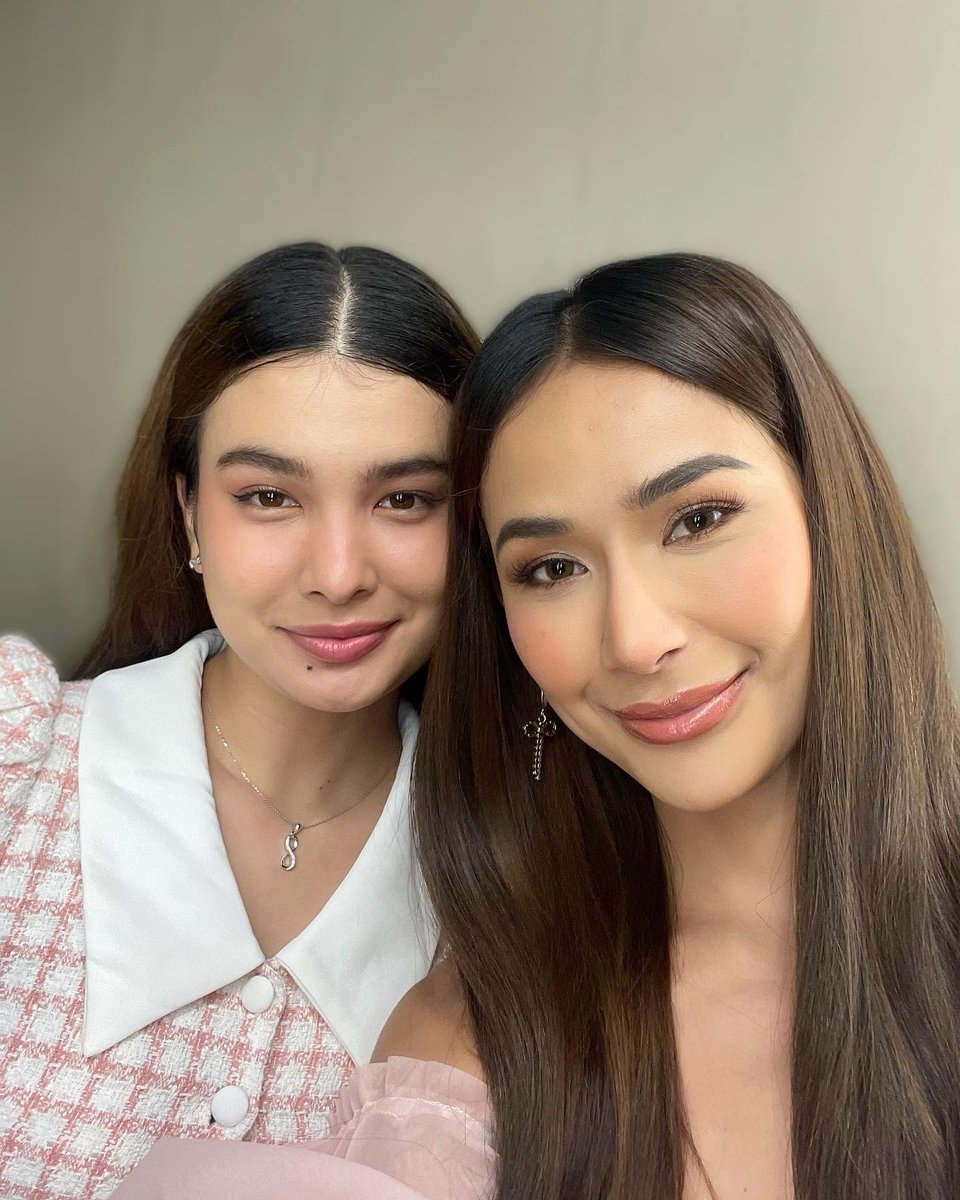 SamBer_Official's tweet photo. ANJIto na Siya! Samahan niyo kami kasama ating special katropie, @anjisalvacion  Kaya tutok na sa PIEGALINGAN bukas July 13, 2022 4:00pm at mag-register na sa https://t.co/n6BTtSKahA para kasama ka sa bonding namin! 🫰🏼

#GalingRevealSaPie #PieChannel #PieGalingan https://t.co/TrpsqMMhqh