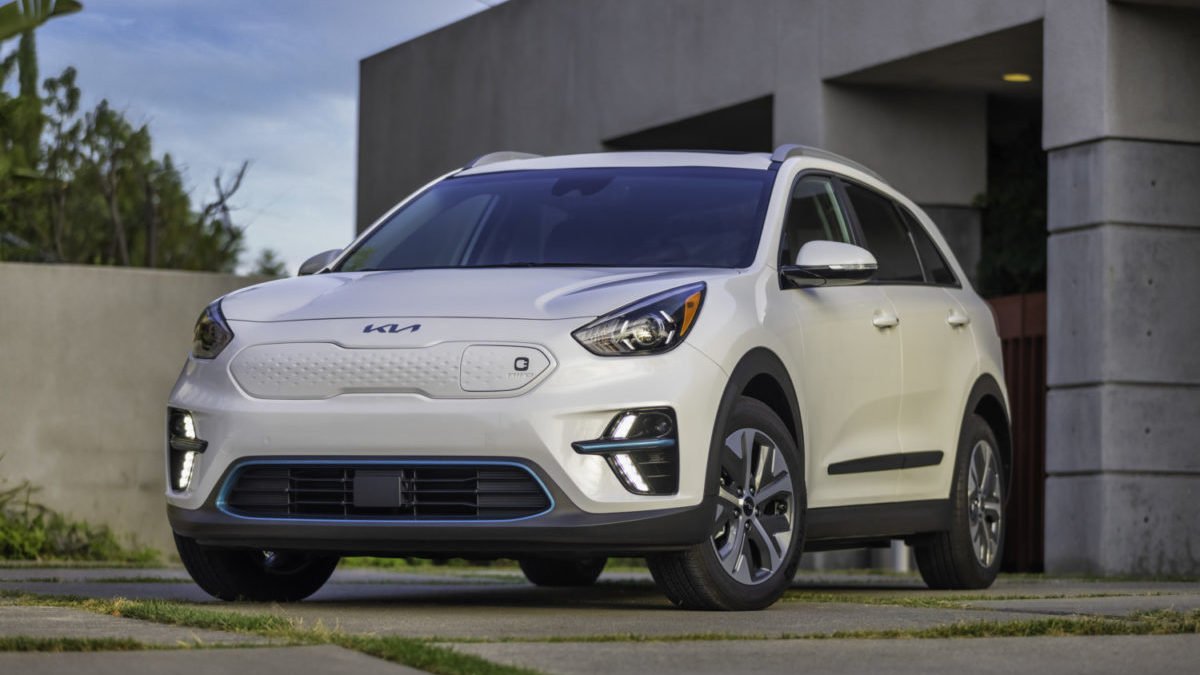 global_leasing's tweet photo. 5 Affordable Electric Vehicles And What To Know Before You Buy One.
Electric vehicles are increasingly becoming mainstream. Part of this is because people have started to realize that an EV can help you save long-term money on fuel, maintenance...
https://t.co/03brVFCKIt
#gccig https://t.co/JvnQBPiBvC