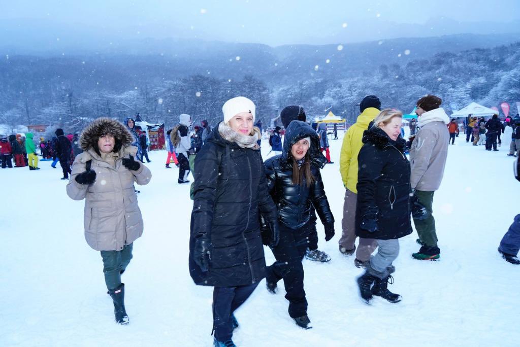 legismmartinez's tweet photo. Este evento se consolida en el calendario fueguino con el acompañamiento de la Dirección Nacional de Fiestas Nacionales y Eventos.
#FiestaDelInvierno❄️
#MyriamMartinez https://t.co/bvOcHUWluN