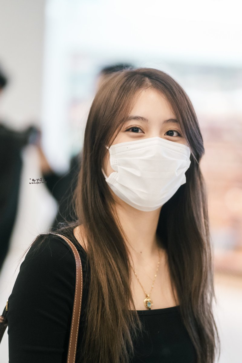 a115wanderlust's tweet photo. safeflight นะน้องฟ้อนด์ 😚
#115NF #Fondbnk48 https://t.co/fXCZ2MR4kD