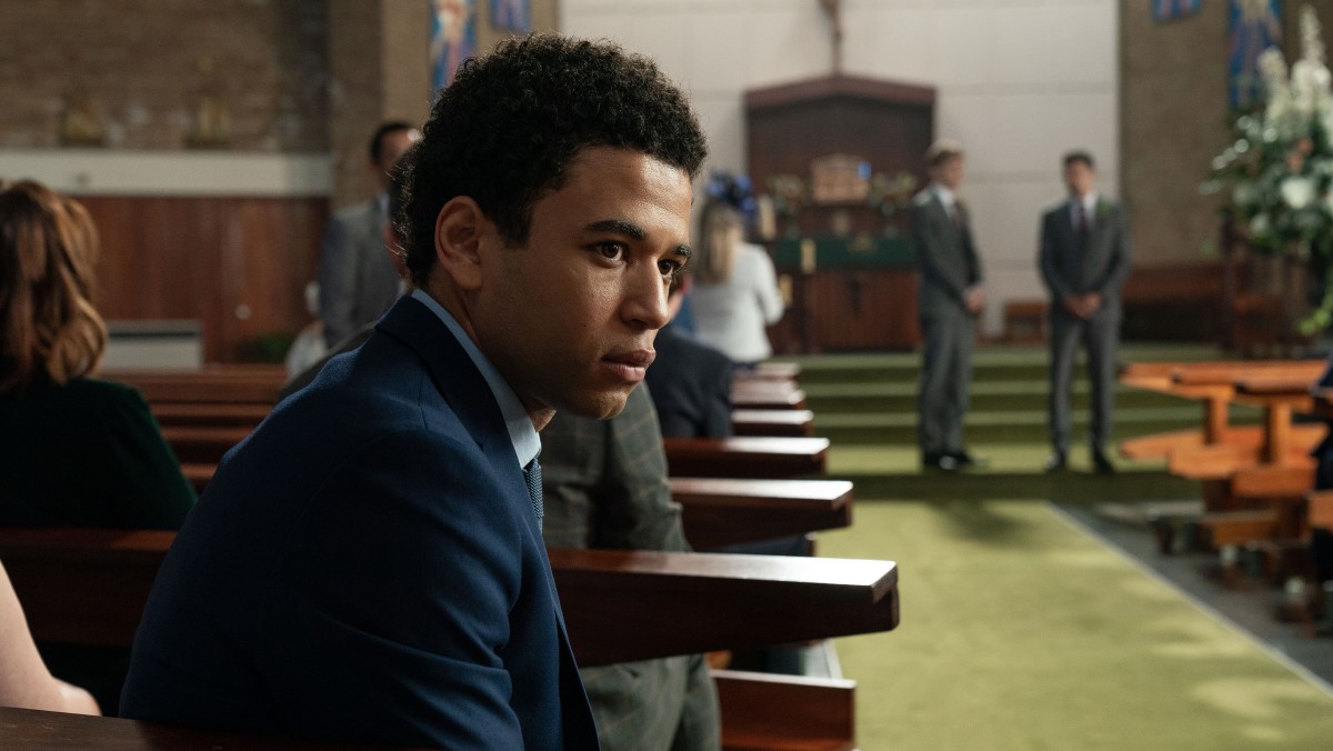 OneTVca's tweet image. In the final episode of #LifeBBC, Hannah's wedding day arrives and each character makes their final choices about how to move forward with their lives.

Our encore concludes tonight at 8pm ET. Scott &amp;amp; Bailey returns Wednesday!
onetv.ca/shows/life
onetv.ca/shows/scott-ba…