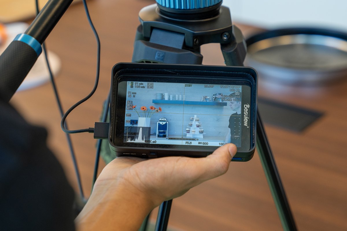 kongsbergpcs's tweet photo. Over the last two days, we've been filming some BRAND-NEW Tips &amp; Tricks videos of all the latest Kongsberg PCS technology. Make sure to keep an eye out on our social media pages. 👀
#KongsbergPCS #DigitalCutting #CuttingTables #PoP #SignAndDisplay https://t.co/sgV6aRZZFl