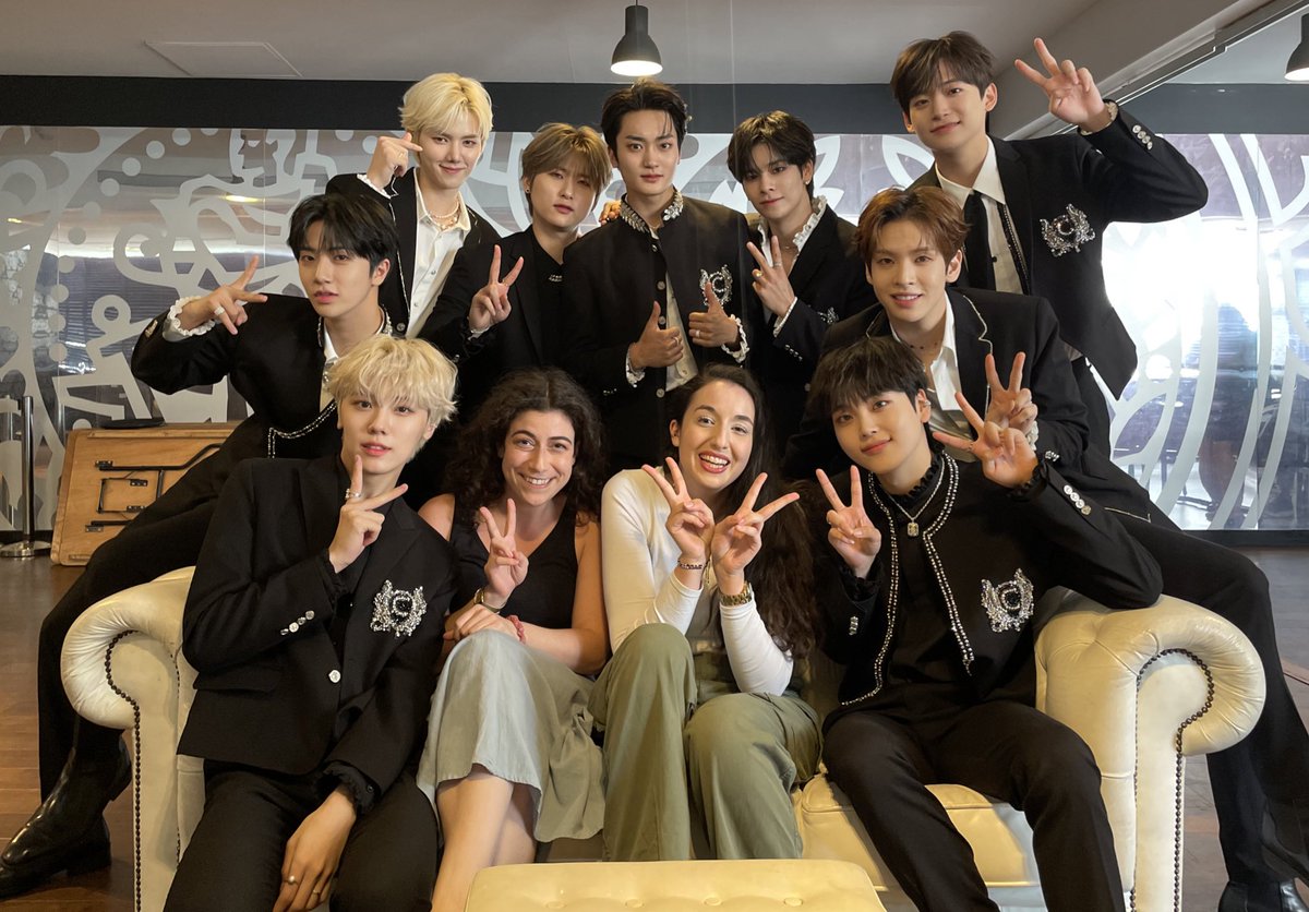 BuzzFeedUK's tweet photo. we’ve got serious post #HallyuPopFest #HallyuPopFest2022 blues 🥹🥹🥹🥹 #CRAVITY #Everglow #P1Harmony #Kep1er #cravityinlondon #EVERGLOWinLONDON #P1HarmonyinLondon #KEP1ERinLondon 💓 https://t.co/uIeHNyF4gl