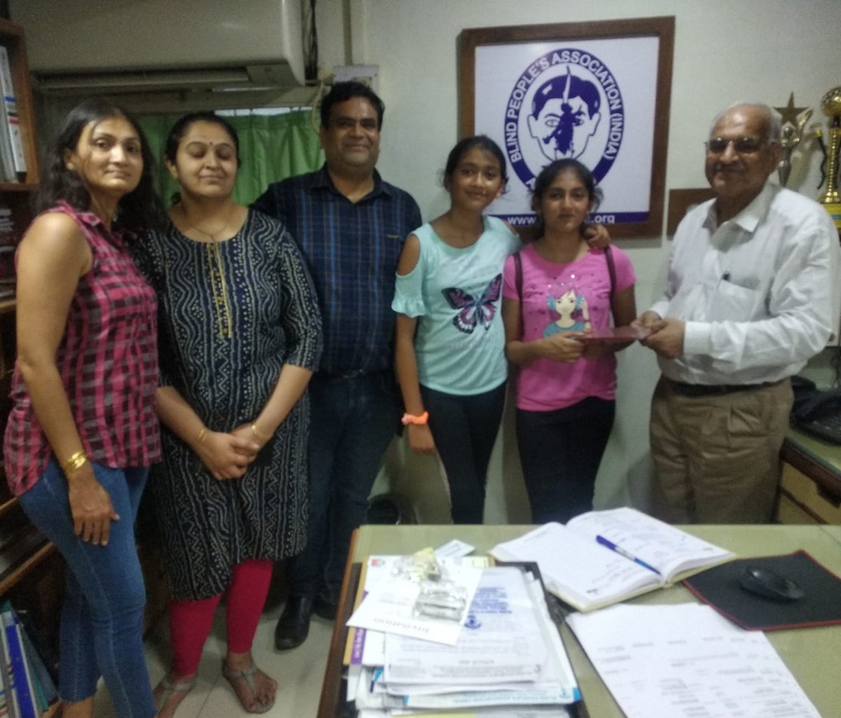 bpa_ind's tweet photo. Tanish from USA celebrates her 14th birthday with our students. Her family members Ambanis - Ms Trisha, Mr Sudhir, Ms Jalpa and Ms Monica joined her during this event. They would come back to visit #visioninthedark https://t.co/A5AFC2tK8a