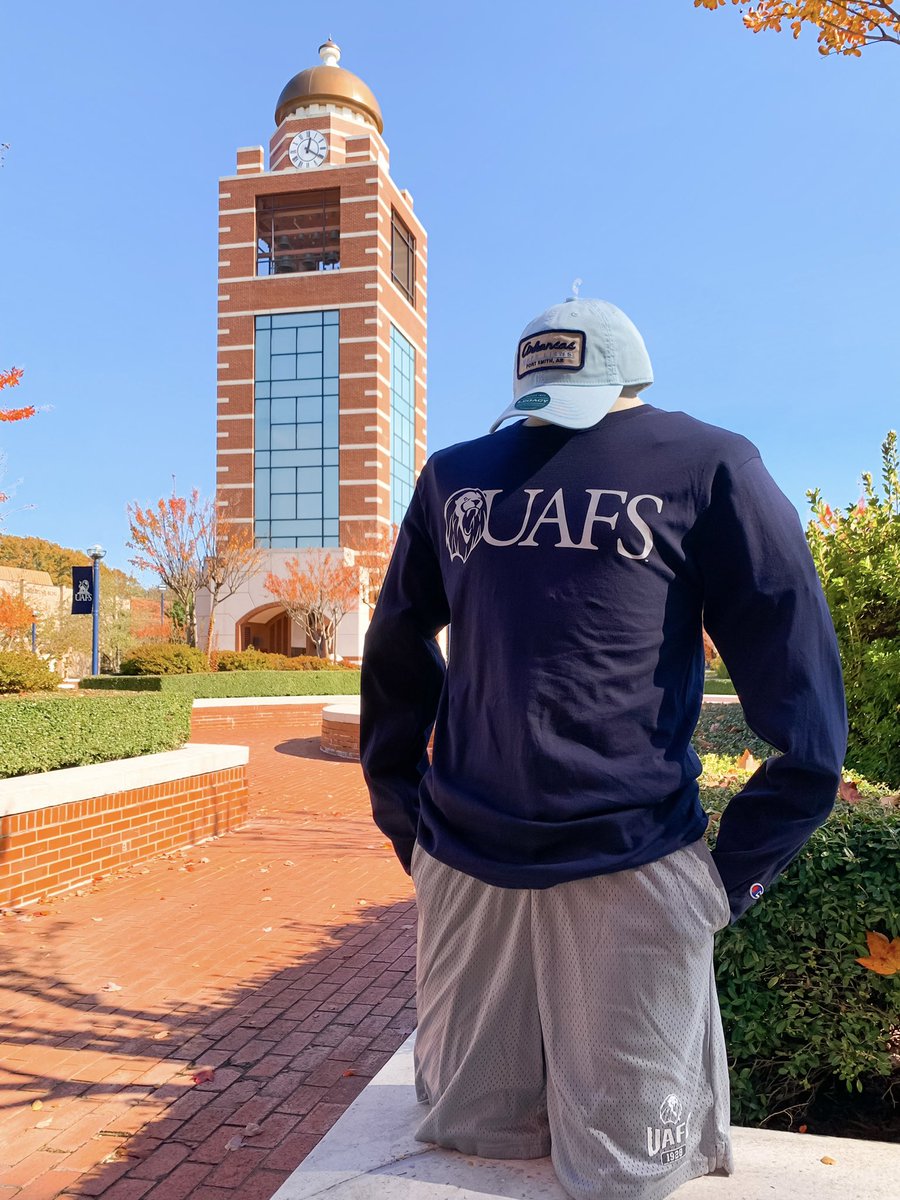 uafsbookstore's tweet photo. Hurry quick‼️ 15% off site wide today only (restrictions apply) 🦁 

#uafs #uafsbookstore #bncollege https://t.co/xMIF0fbrId