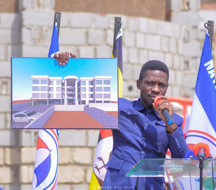 FDiehards's tweet photo. If Come Together We Can Change Our Destiny Congratulations @HEBobiwine People Power our power ✊ https://t.co/UT9ot4nibR