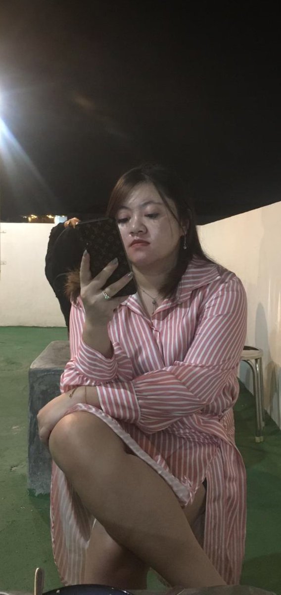 Note9pro10's tweet photo. Hmmm,agak marah karena jemputny telat.maaf ya mbak https://t.co/G3cMqinORf